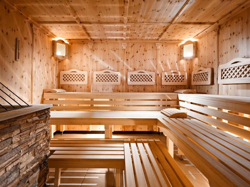 Landhotel Denggerhof image