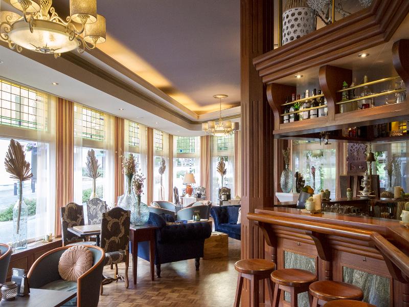 Grand Hotel Monopole image
