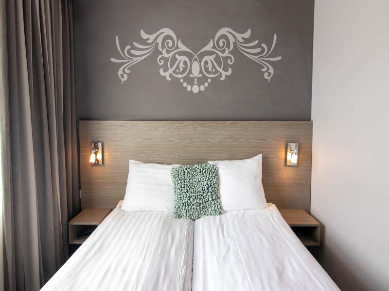 Grand Hotel Monopole image