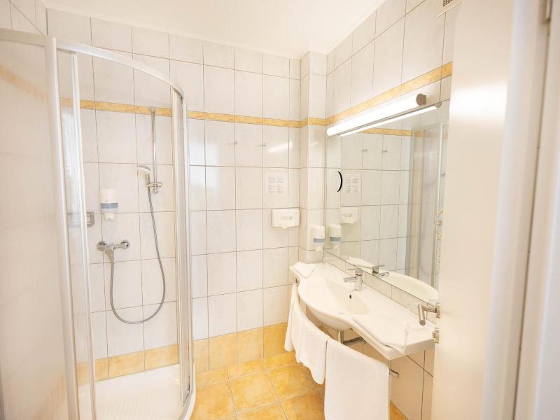 Hotel Garni Wurzer image
