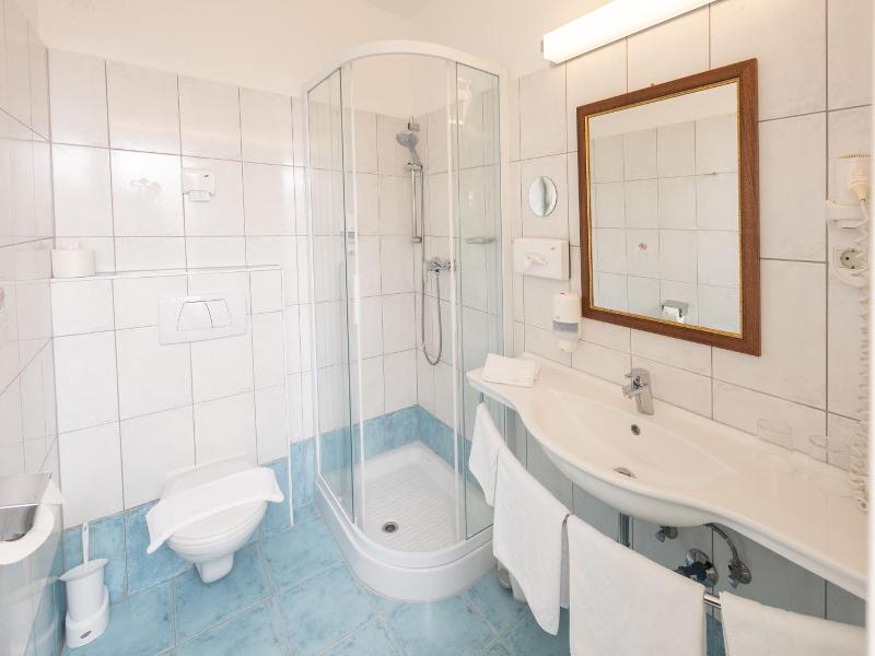 Hotel Garni Wurzer image