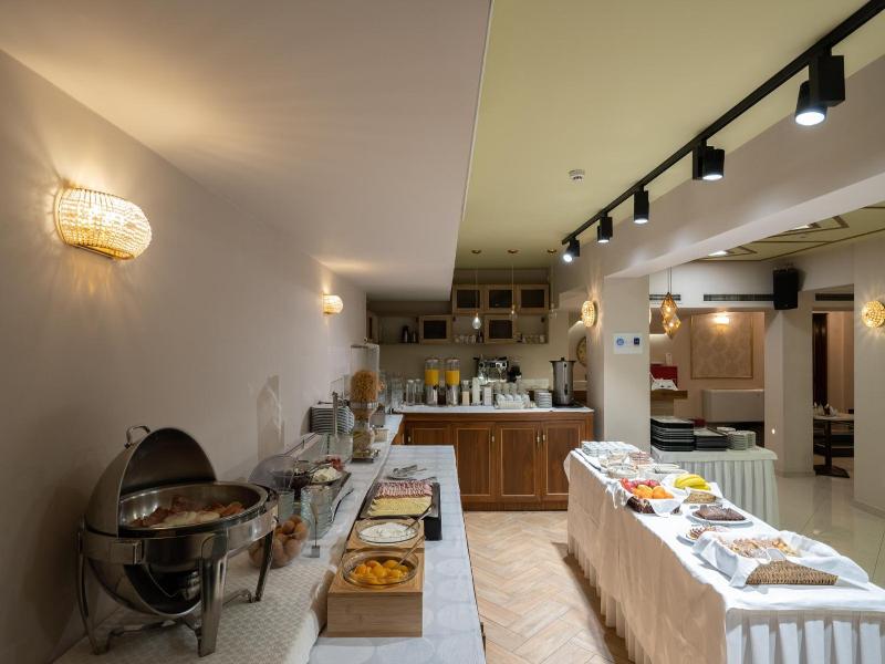 Hotel Ntinas image