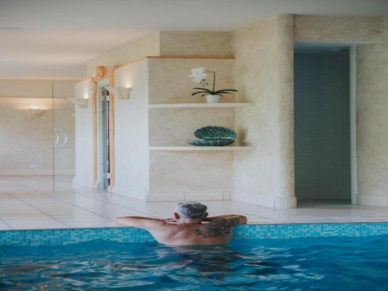Hotel Tobler image