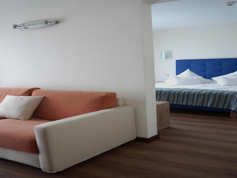 Hotel Tobler image