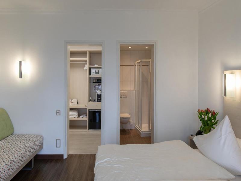 Hotel Tobler image