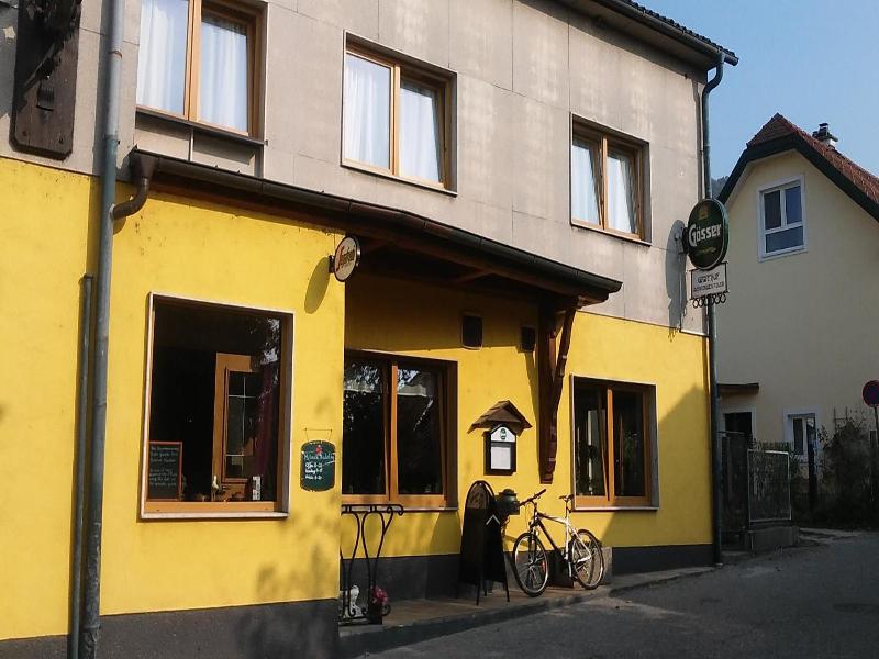 Gasthaus Schwarzer Adler image