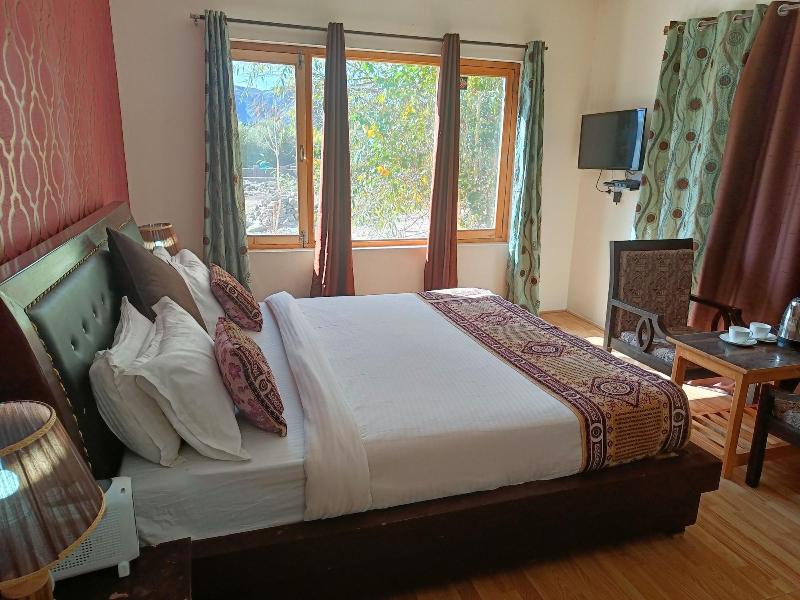 Munna Palace image