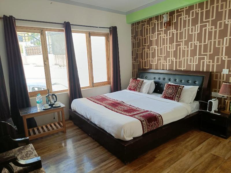 Munna Palace image