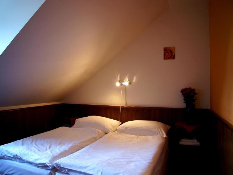 Hotel Floret image