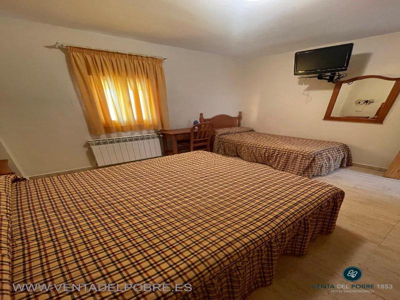 Hotel Venta Del Pobre image