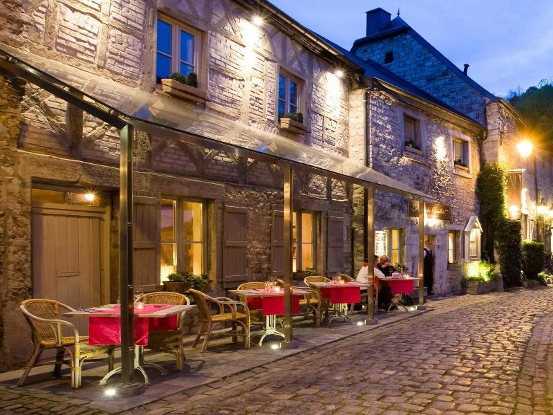 Hotel Le Clos Des Rv Collets image