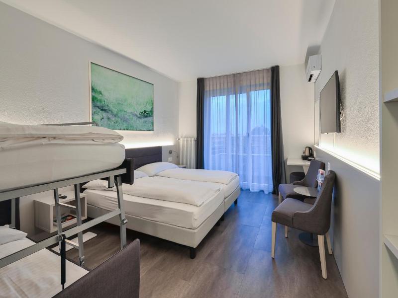 Hotel Luna Garni image