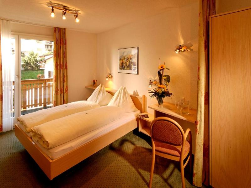 Park Hotel Saas Fee image
