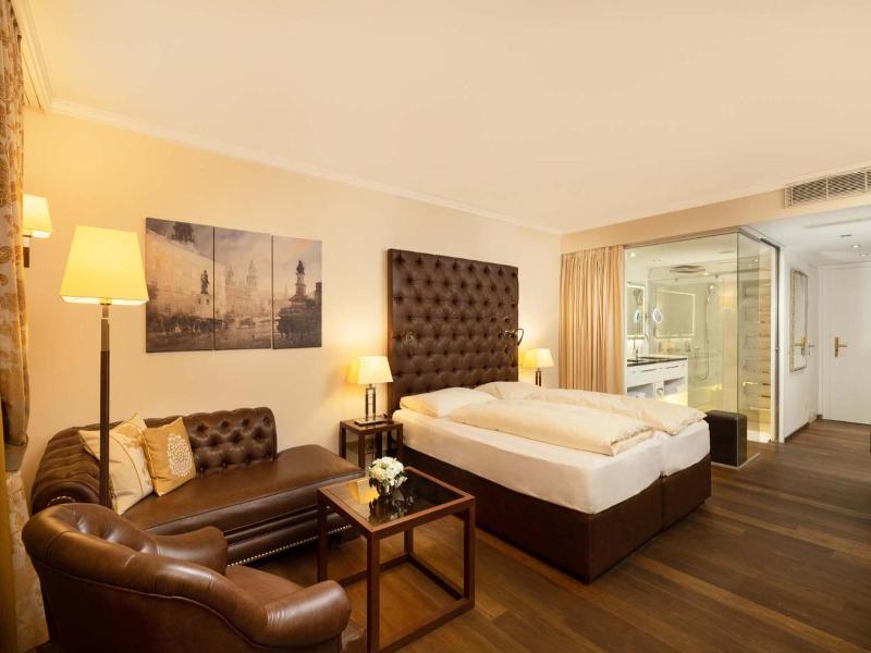 Hotel Friesacher image