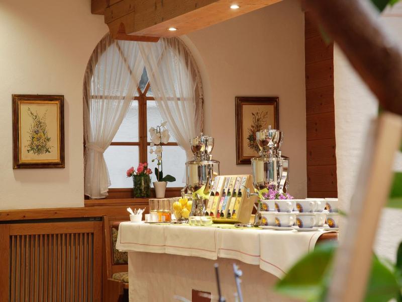 Hotel Rose image