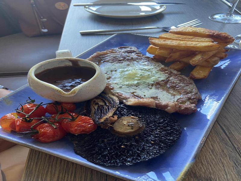 Balcomie Links Hotel image
