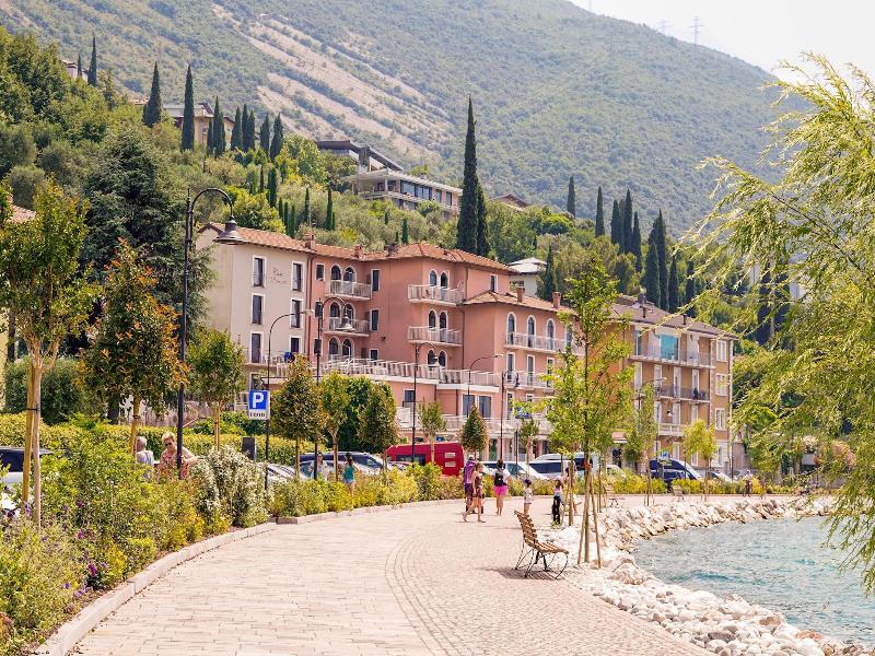 Lake Hotel Ifigenia image