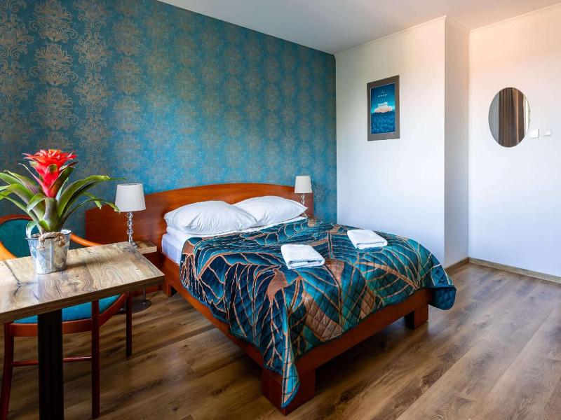 Hotel Zielonki image