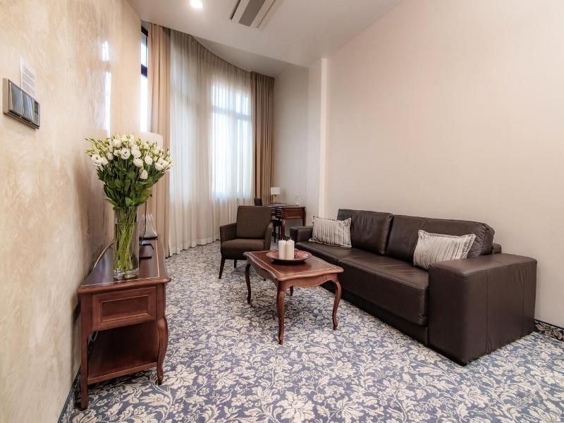 Hotel Park Kajetany image