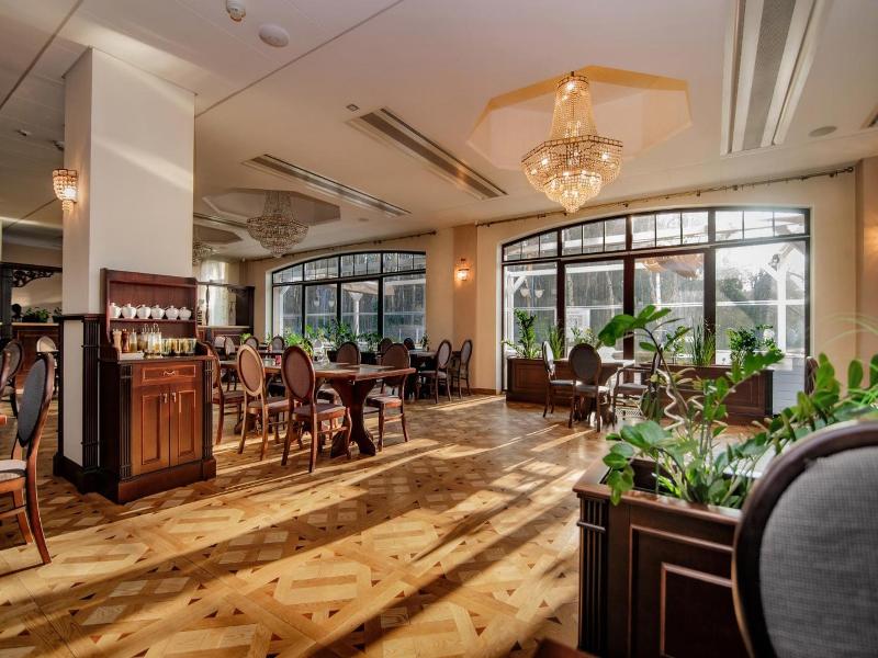 Hotel Park Kajetany image