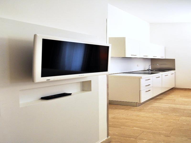 Bb Hotels Aparthotel Bocconi image