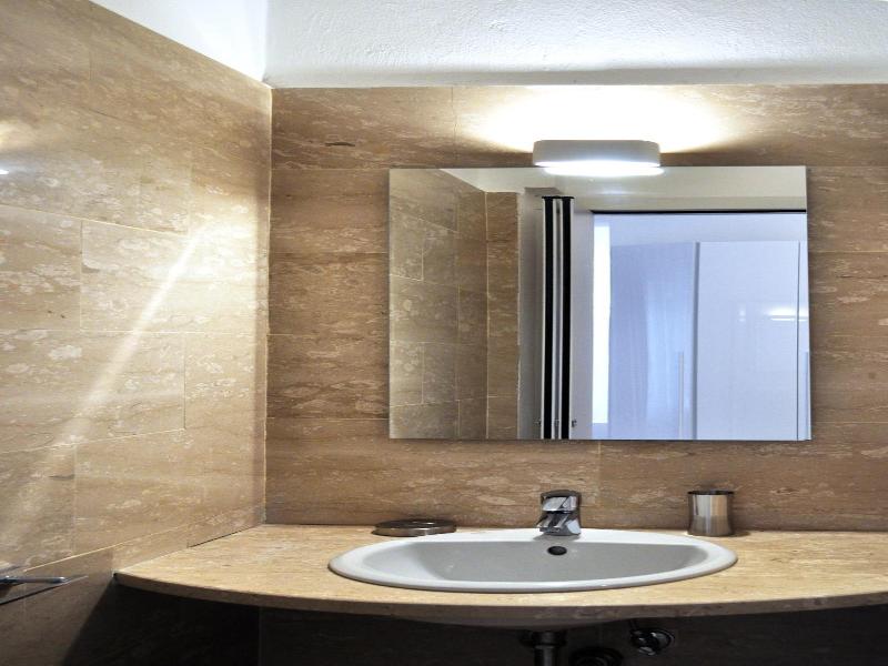 Bb Hotels Aparthotel Bocconi image