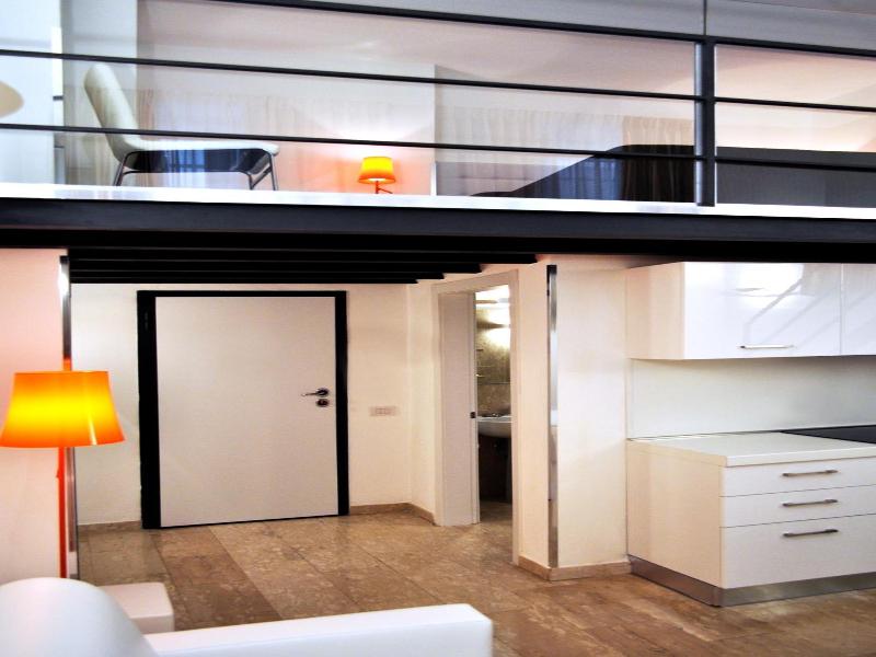 Bb Hotels Aparthotel Bocconi image