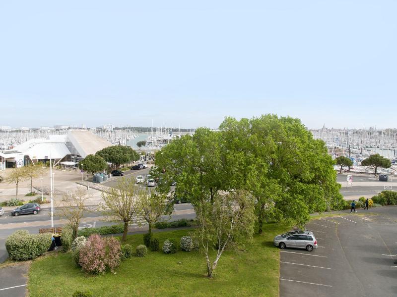 Rv Sidence New Rochelle image