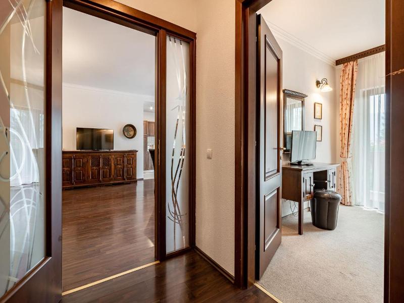 Hotel Regal image