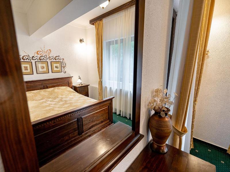 Hotel Regal image