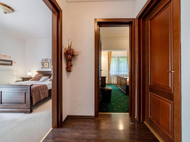 Hotel Regal image