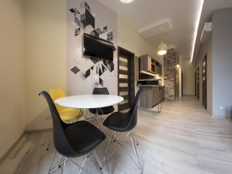 Yourplace M57 Apartments image
