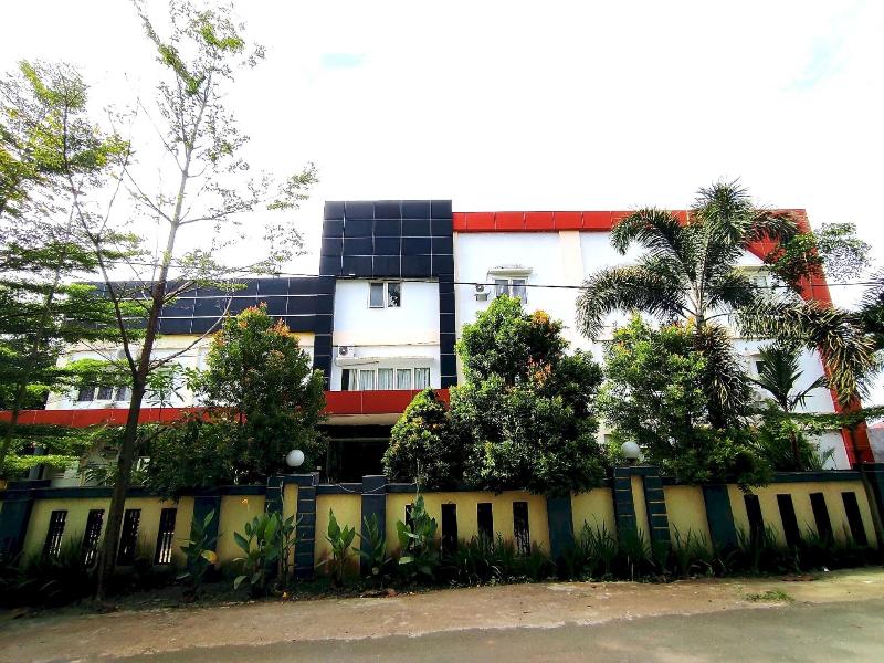 93278 Wisma Syariah Lahundape, Kendari