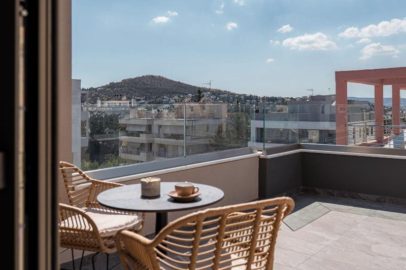 Wellnest Hotel image