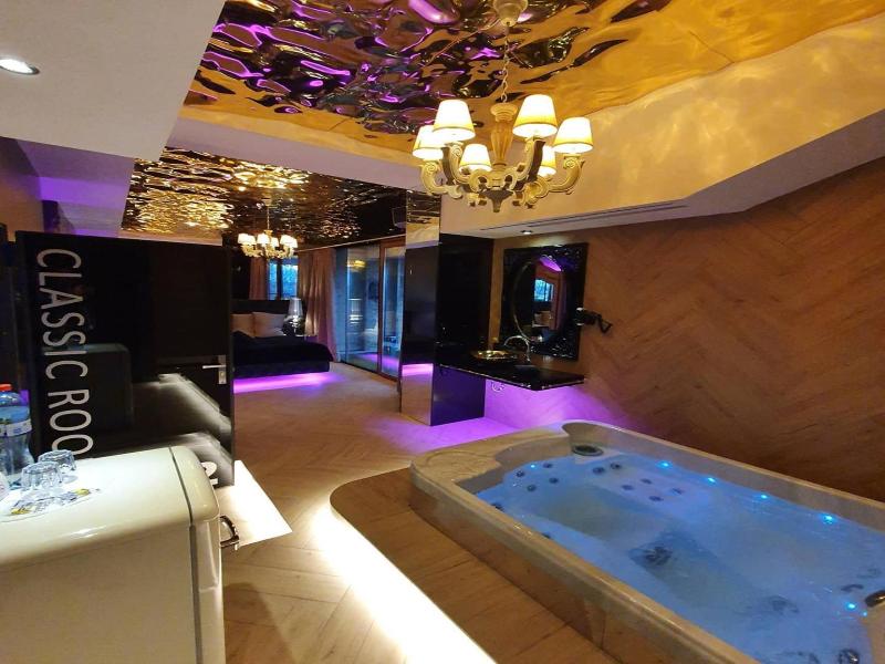 Hotel Ramka Restaurant Wine Bar image