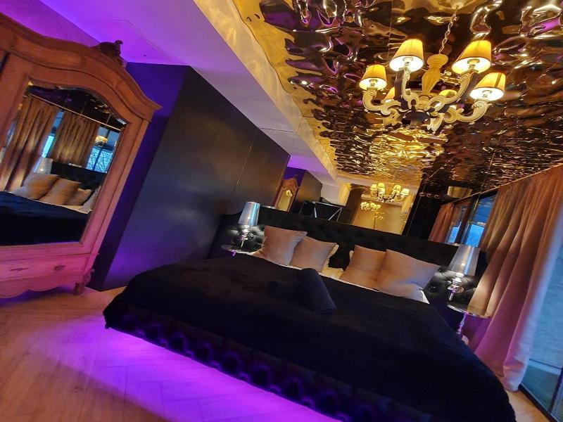 Hotel Ramka Restaurant Wine Bar image