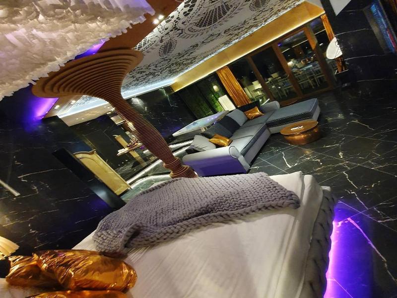 Hotel Ramka Restaurant Wine Bar image