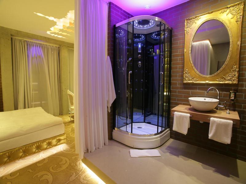Hotel Ramka Restaurant Wine Bar image