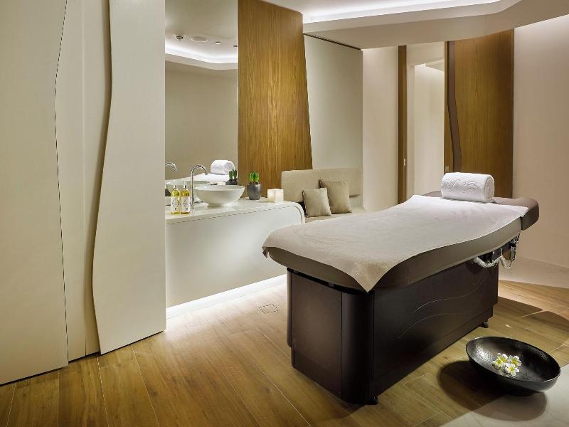 Me Dubai Residences image