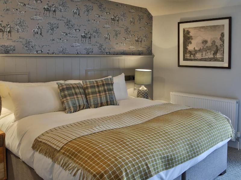 The Exeter Inn image