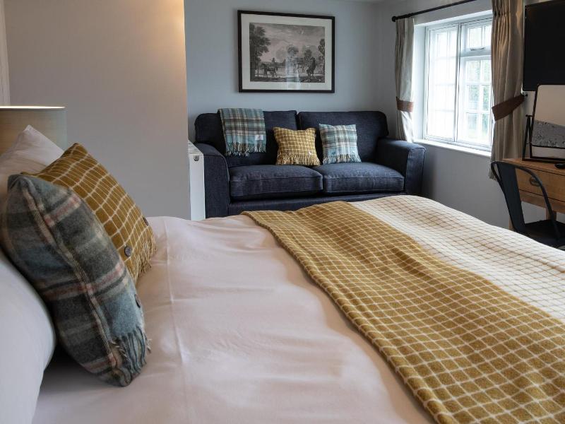 The Exeter Inn image