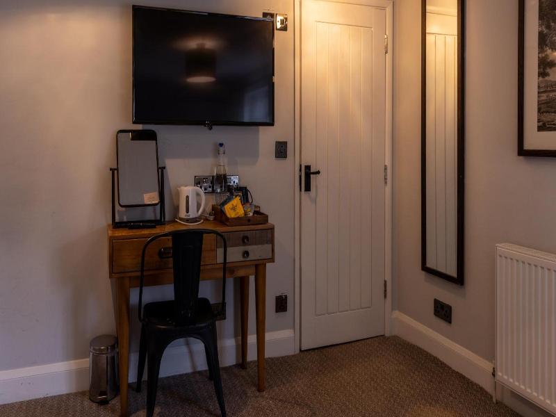 The Exeter Inn image