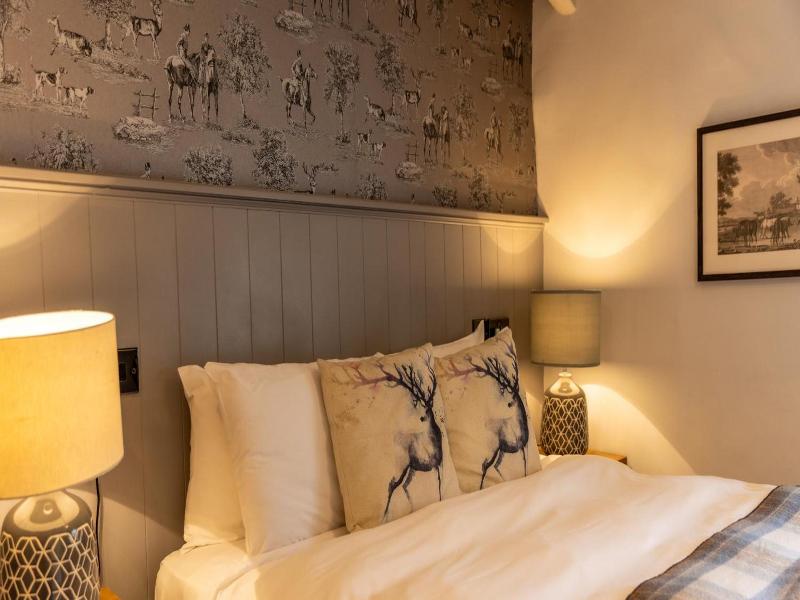 The Exeter Inn image