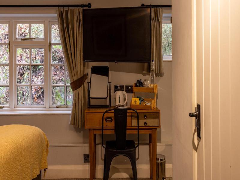 The Exeter Inn image