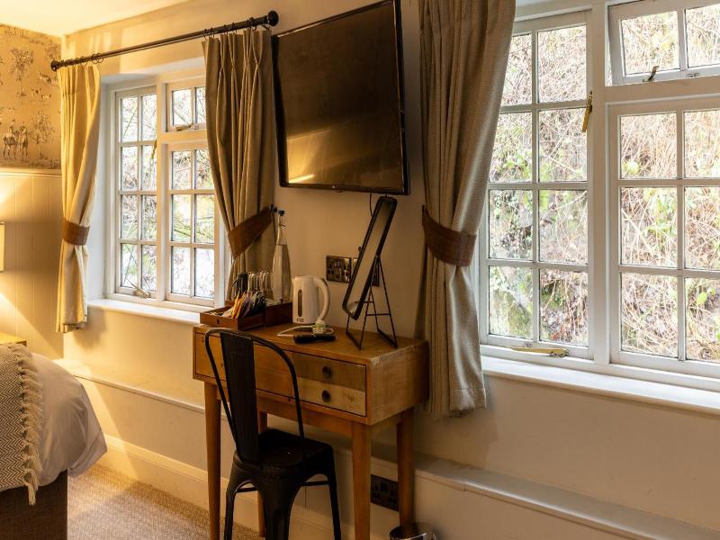 The Exeter Inn image