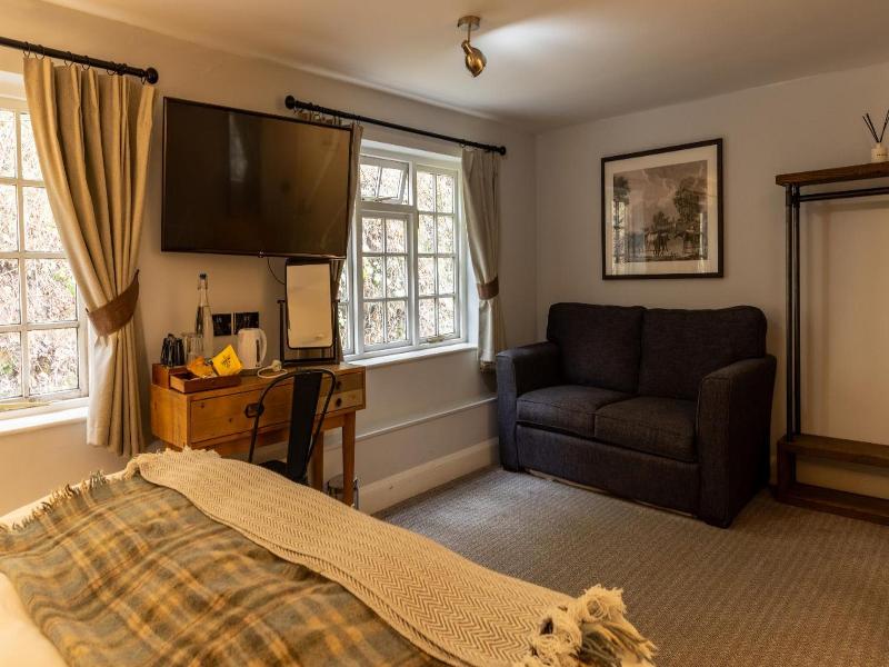 The Exeter Inn image