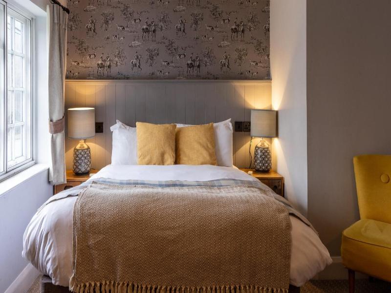 The Exeter Inn image