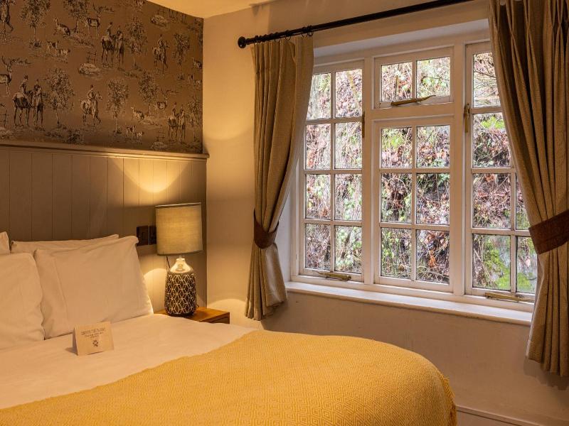 The Exeter Inn image