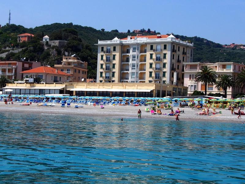 Lido Resort image