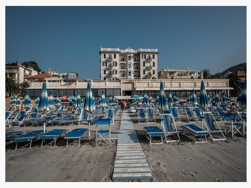 Lido Resort image